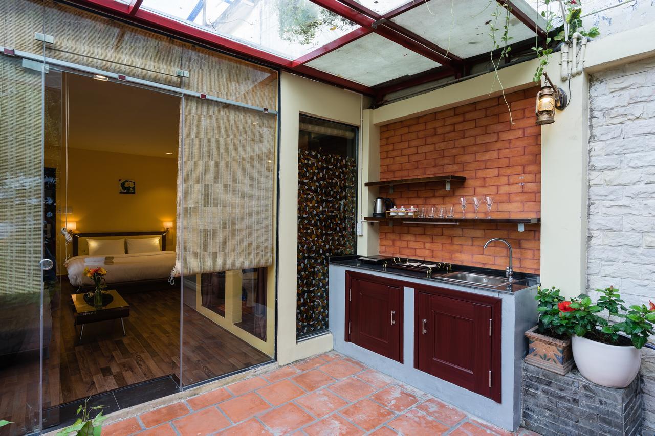 The Red House Bed and Breakfast Thành Pho Ho Chí Minh Esterno foto