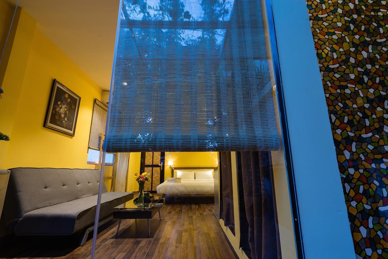 The Red House Bed and Breakfast Thành Pho Ho Chí Minh Esterno foto
